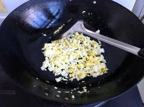 吃瓜吃鸡吃面吃饼群众,百姓生活百味图