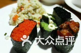 烟店吃瓜,探寻夏日消暑美食之旅