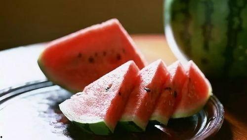 吃瓜小皮,揭秘娱乐圈那些不为人知的幕后故事