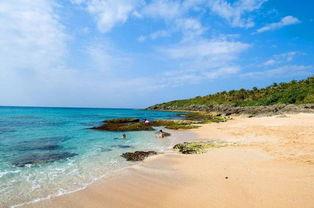 白沙湾沙滩吃瓜,悠闲夏日吃瓜时光”