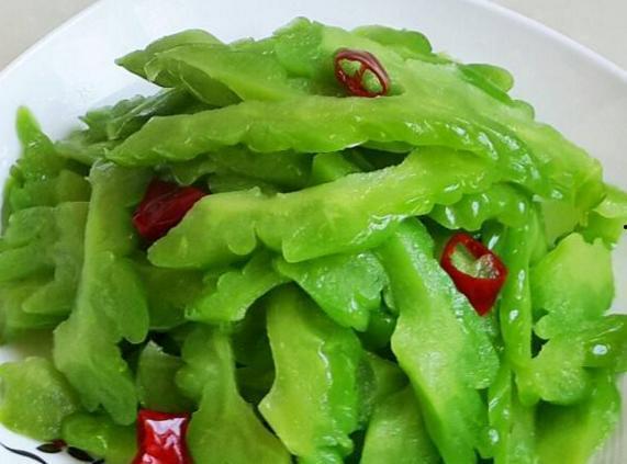 苦瓜不苦吃瓜群众,吃瓜群众笑开颜